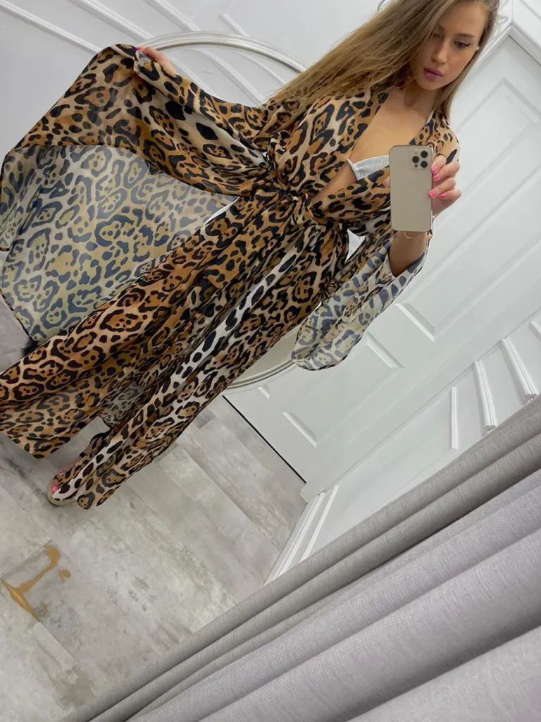 Beach tunic in fashionable patterns