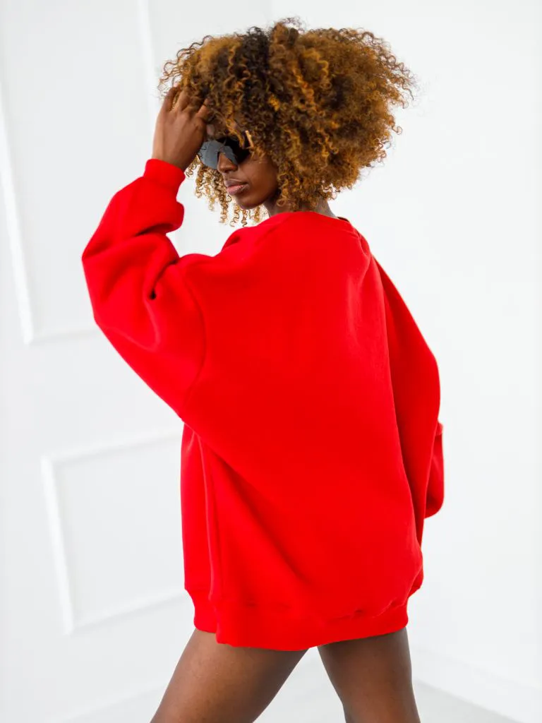 Heart sweatshirt with a cut-out heart - red