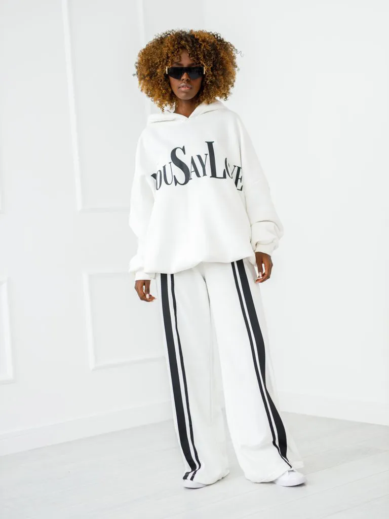 „You Say Love“ megztinis – baltas