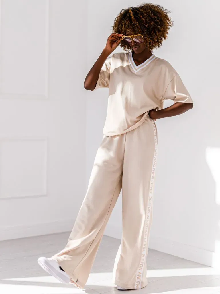 Dres Another Level  - Beżowy