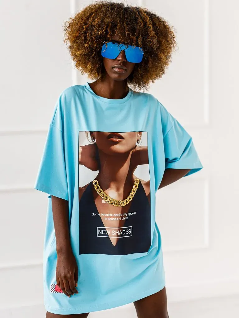 Classic women's plain V-neck t-shirt, wide selection of colors.